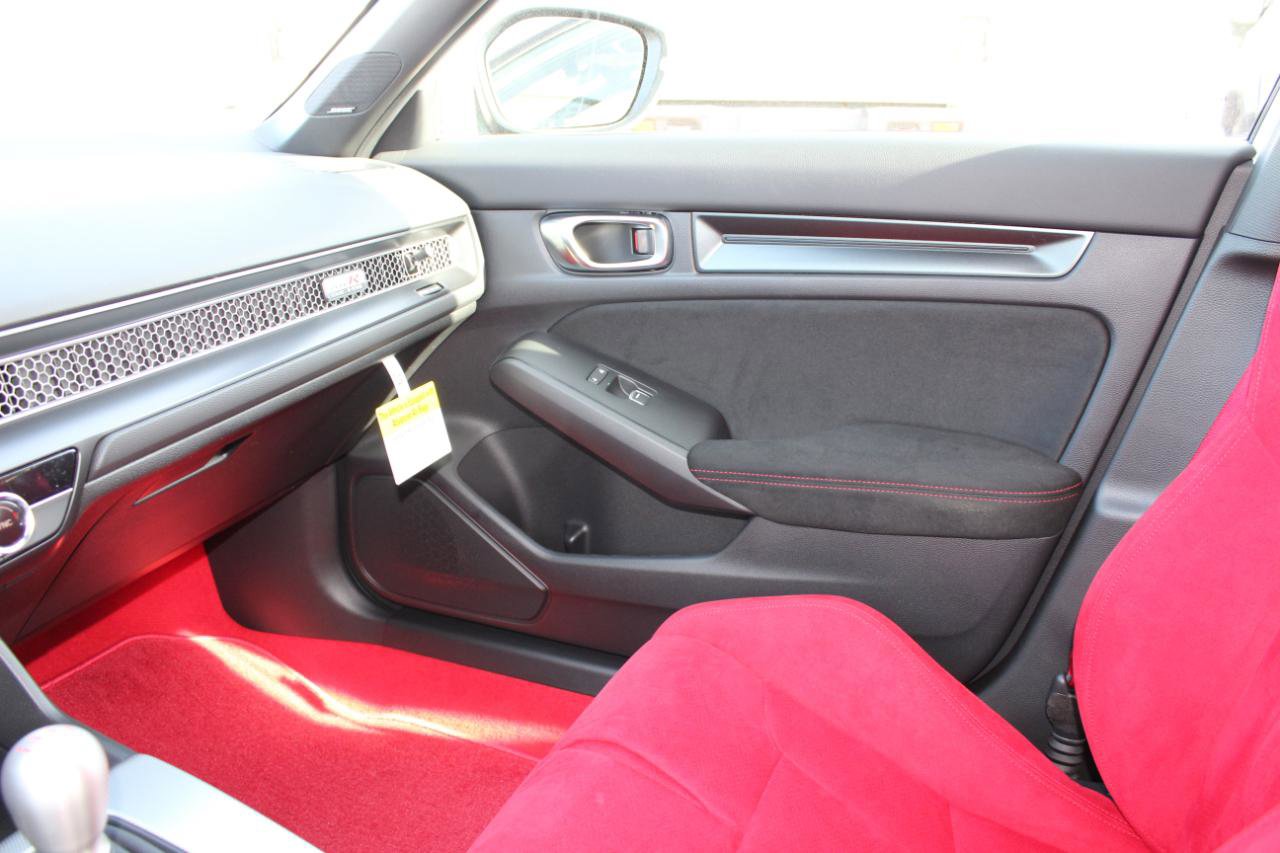 Used 2025 Honda Civic Type R image 38