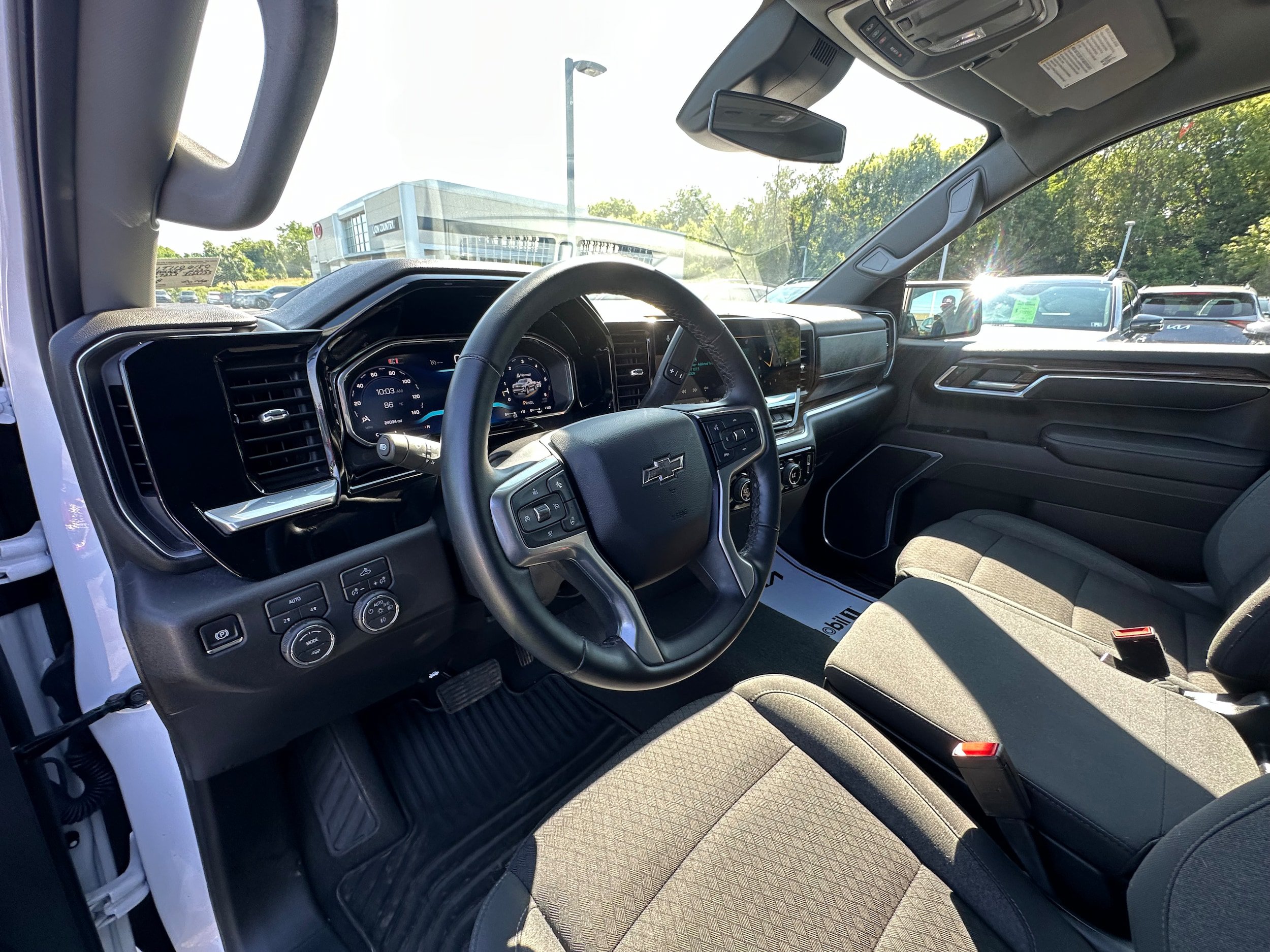 Used 2026 Chevrolet Silverado 1500 RST AWD/4WD image 22