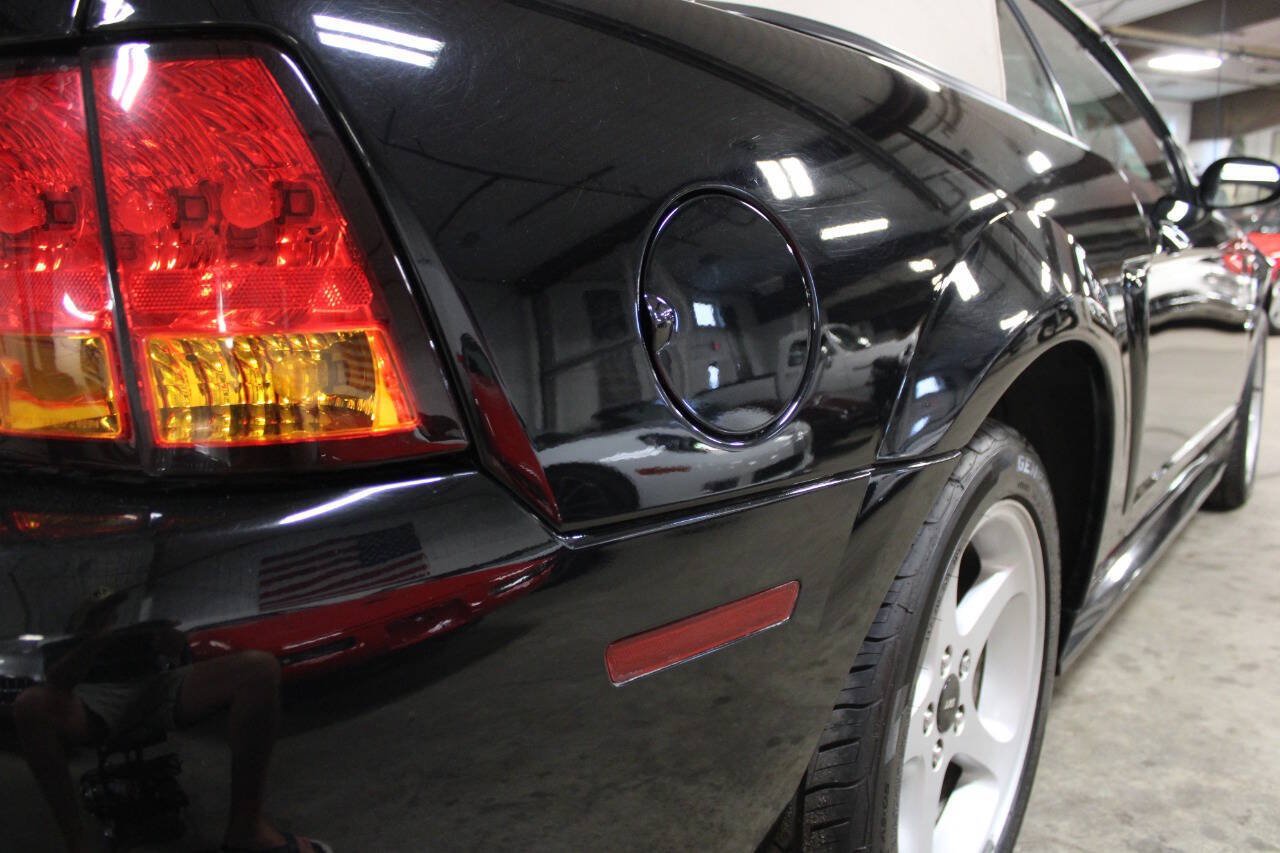 Used 1999 Ford Mustang Cobra RWD image 15