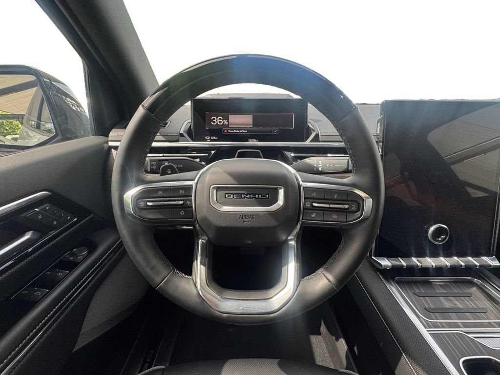 Used 2025 GMC Sierra EV Denali AWD/4WD image 14