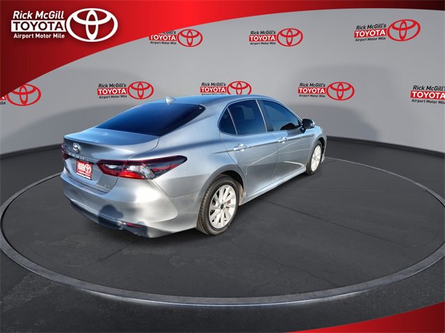 Used 2023 Toyota Camry LE image 8