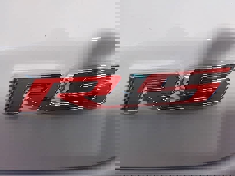 Used 2024 Chevrolet Trax RS w/ Sunroof Package image 23