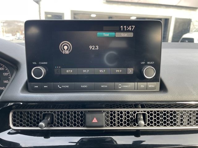 Used 2023 Honda Civic Sport image 25