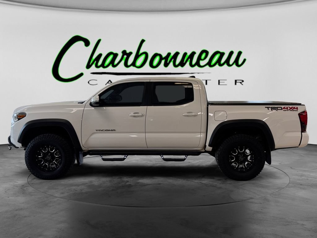 Used 2019 Toyota Tacoma TRD Off-Road w/ Technology Package AWD/4WD image 2