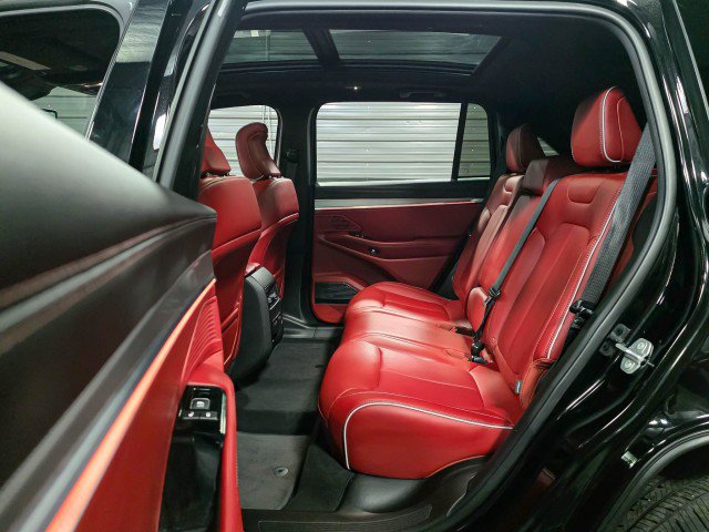 Used 2025 Jeep Wagoneer S Launch Edition AWD/4WD image 16