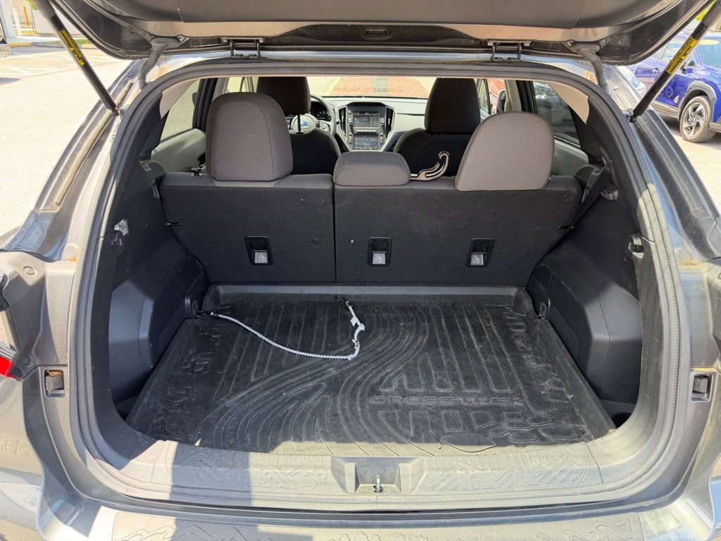 Used 2024 Subaru Crosstrek 2.0i AWD/4WD image 7