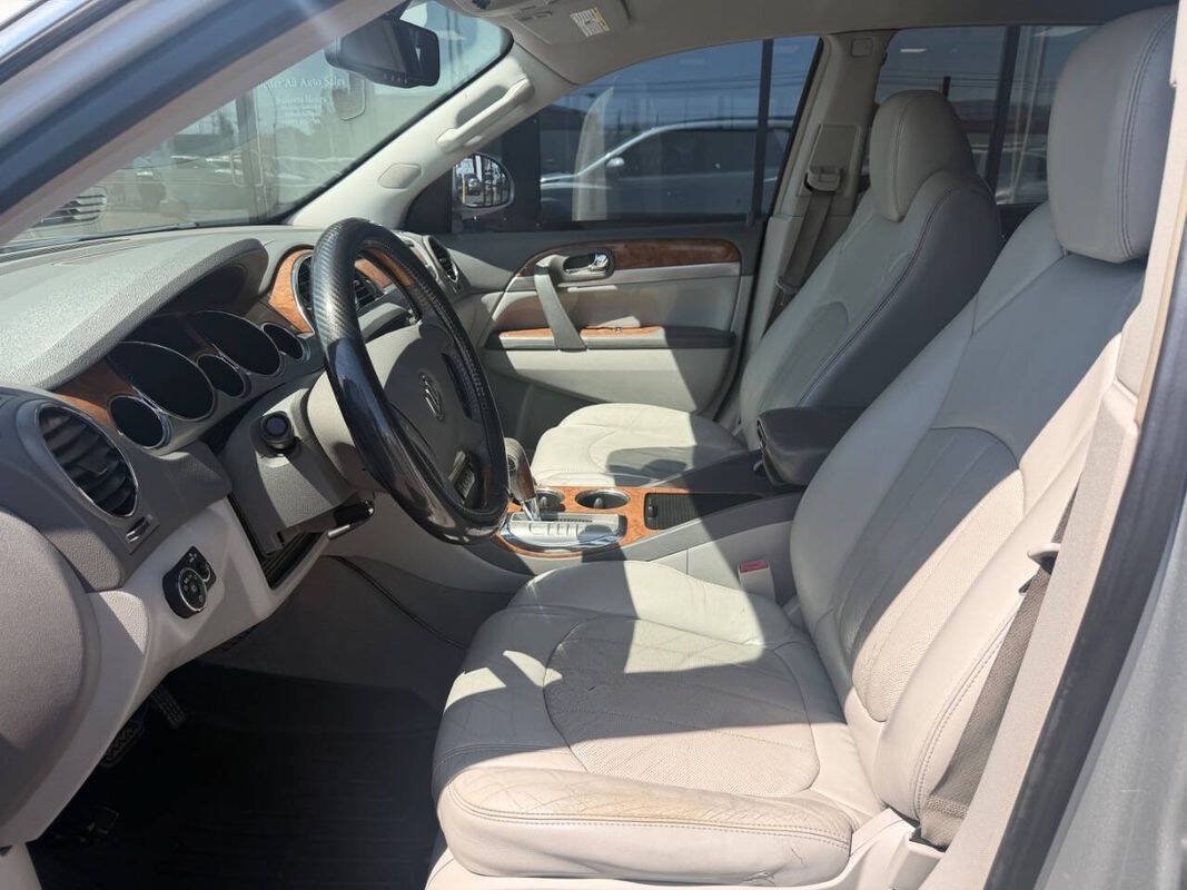 Used 2010 Buick Enclave CXL AWD/4WD image 11