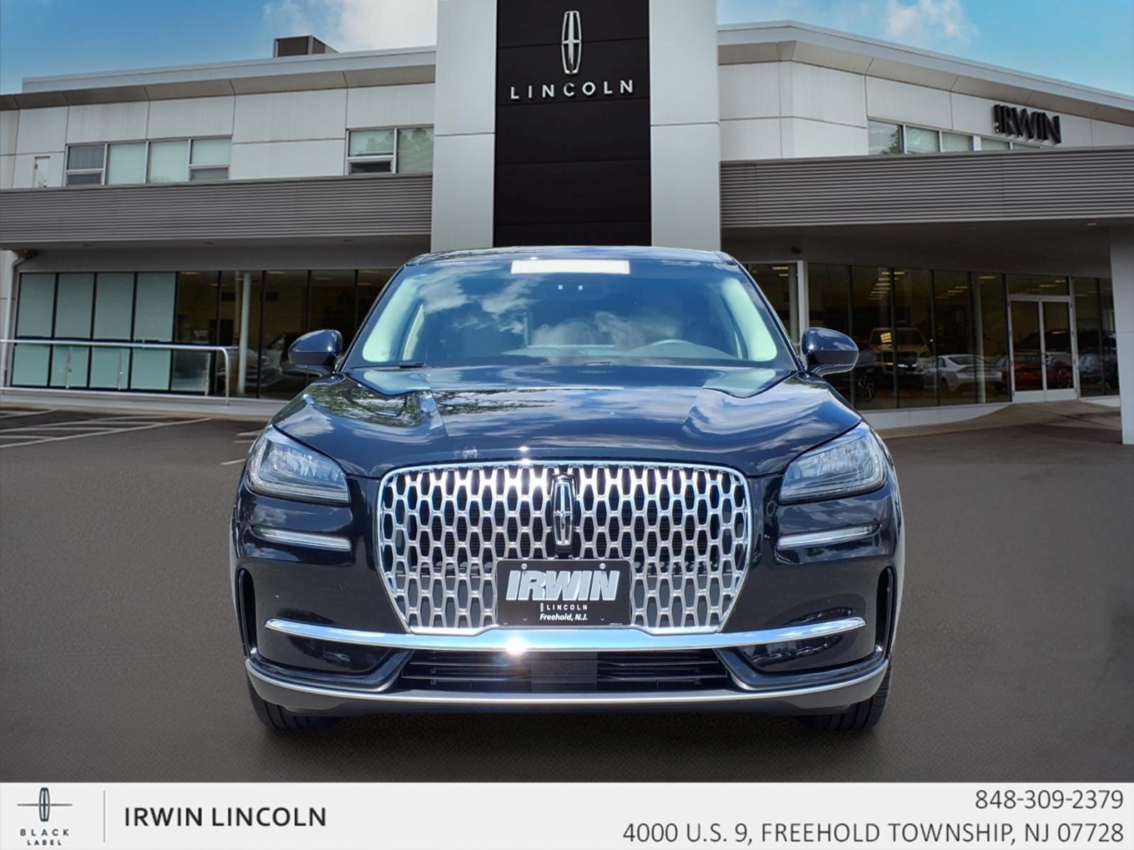 Certified 2023 Lincoln Corsair AWD image 3