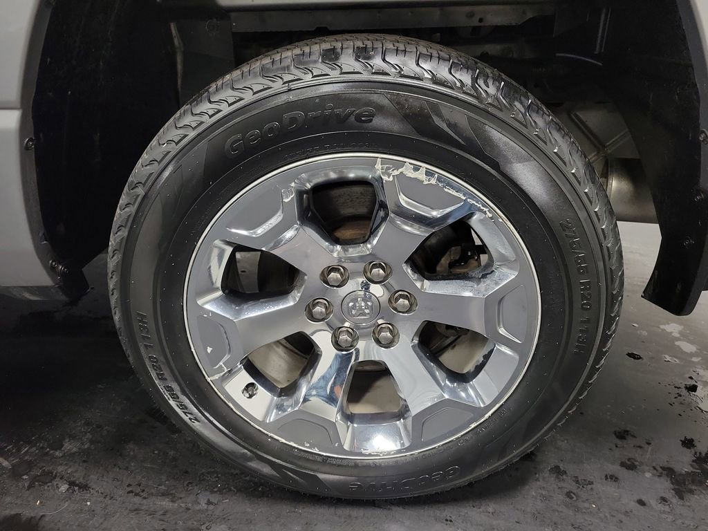 Used 2021 RAM 1500 Big Horn image 10