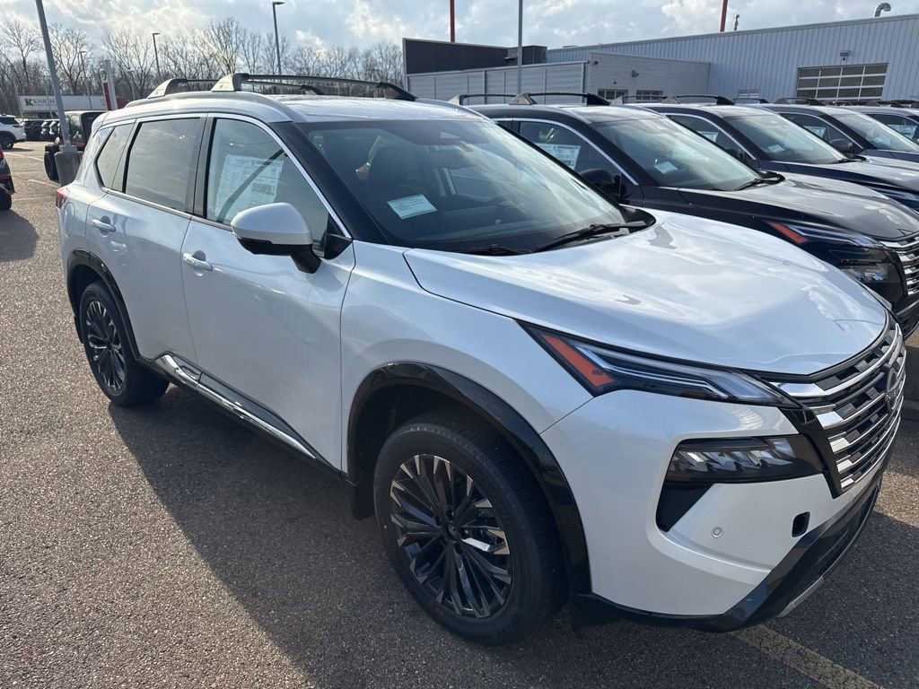 New 2026 Nissan Rogue Platinum AWD/4WD image 3