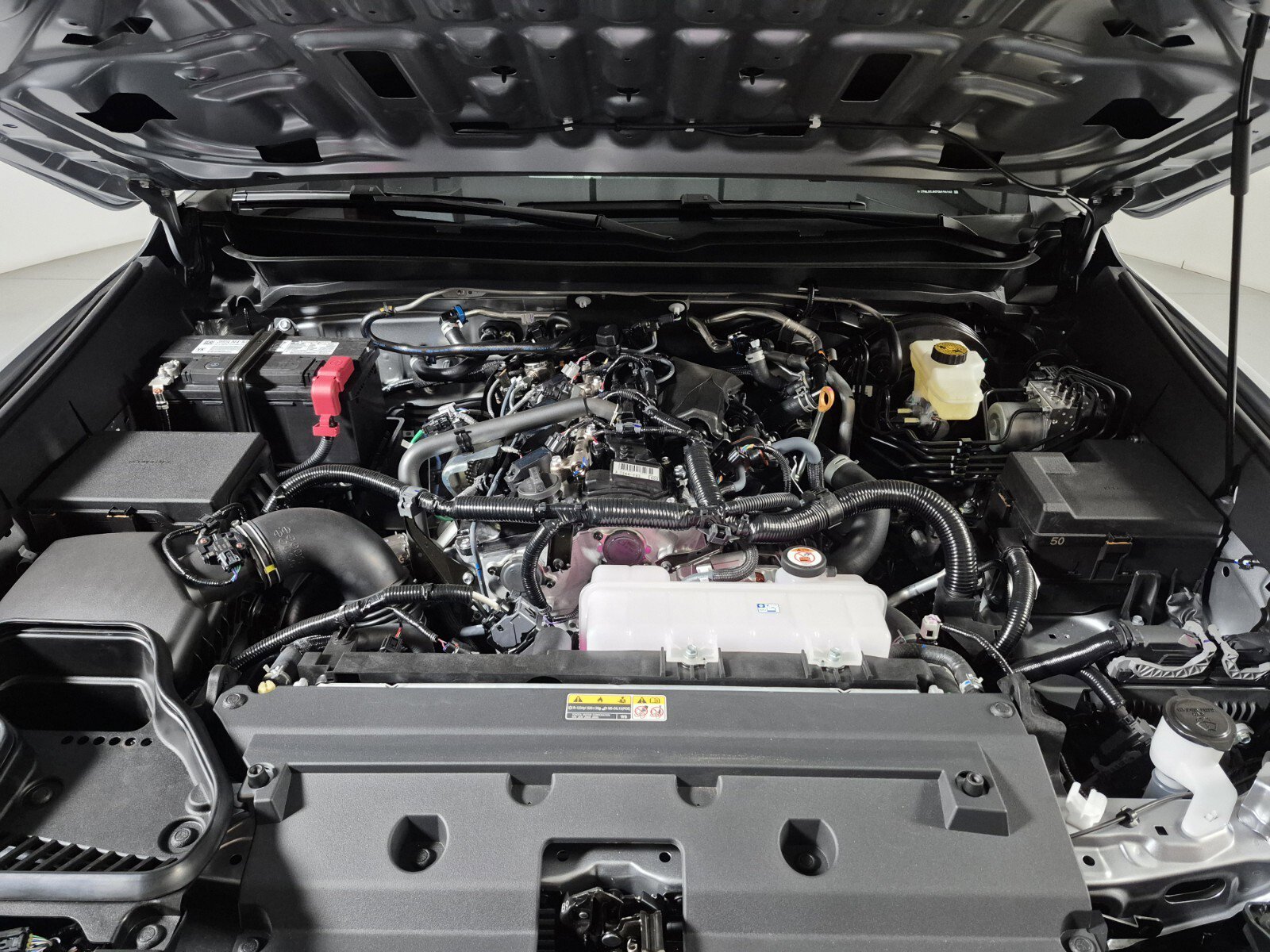 New 2025 Toyota Tacoma TRD Sport image 9