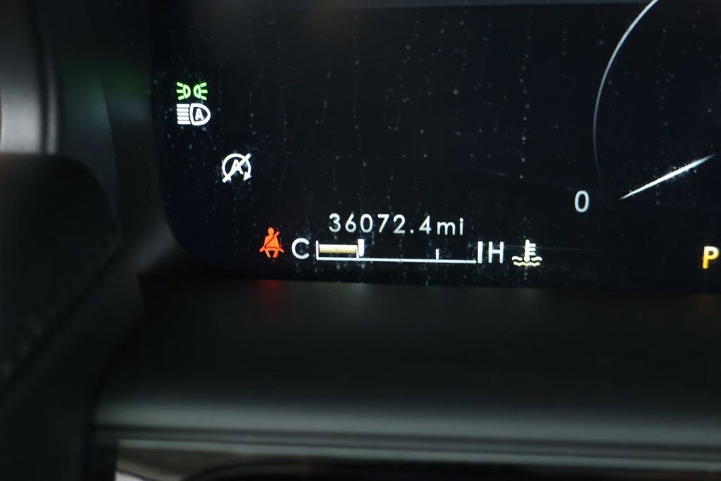 Used 2022 Lincoln Nautilus Reserve image 13