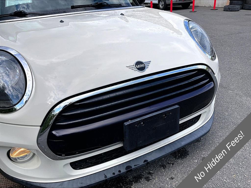 Used 2019 MINI Cooper 2-Door Hardtop w/ Signature Upholstery Package FWD image 25