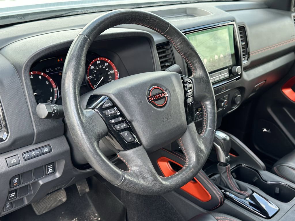 Used 2023 Nissan Frontier Pro-X w/ Pro-X Premium Package image 18