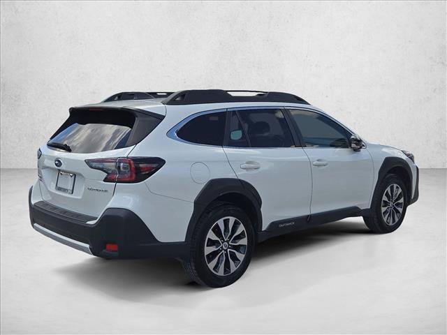 Used 2023 Subaru Outback Limited AWD/4WD image 5