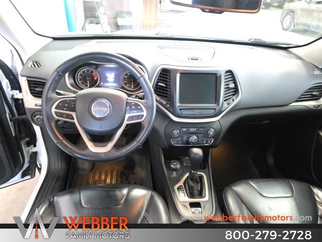 Used 2017 Jeep Cherokee Limited w/ Trailer Tow Group image 16