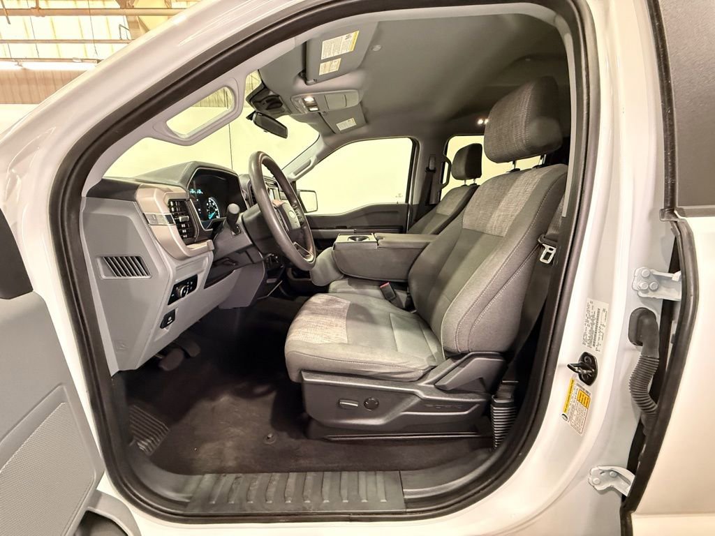 Used 2023 Ford F150 XLT image 15