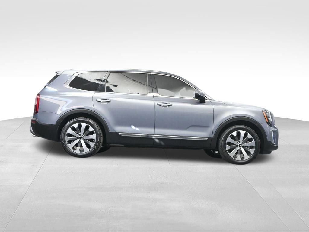 Used 2022 Kia Telluride EX w/ EX Premium Package image 32