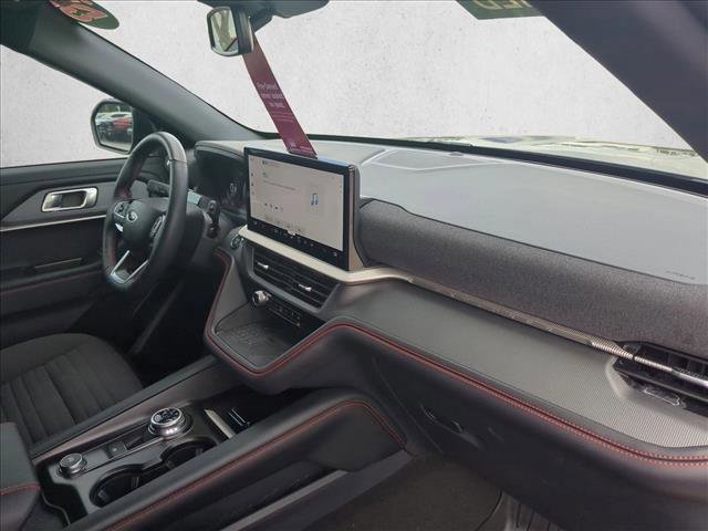 Used 2025 Ford Explorer ST-Line w/ Premium Package RWD image 22