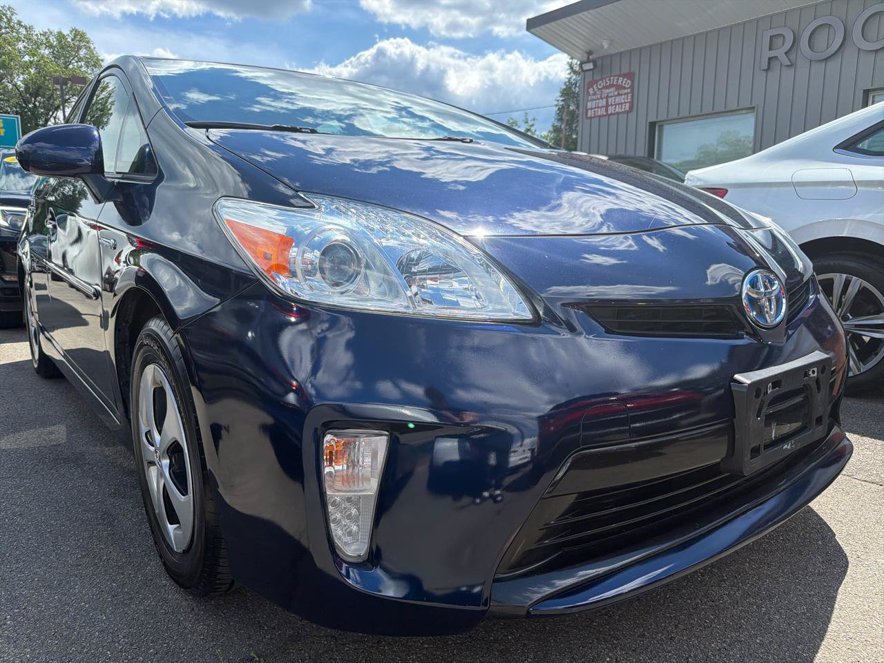 Used 2012 Toyota Prius Three FWD image 3
