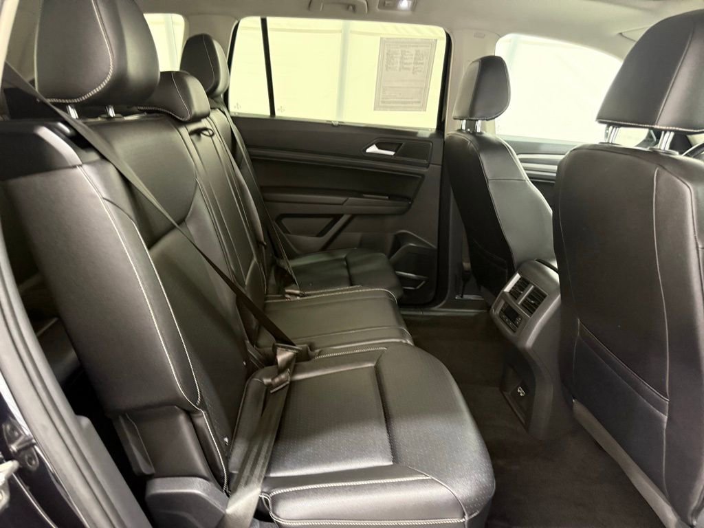 Used 2021 Volkswagen Atlas SE image 22