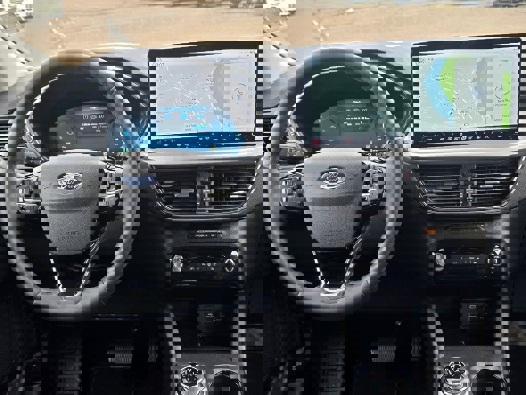 Used 2023 Ford Escape Platinum w/ Premium Technology Package image 9