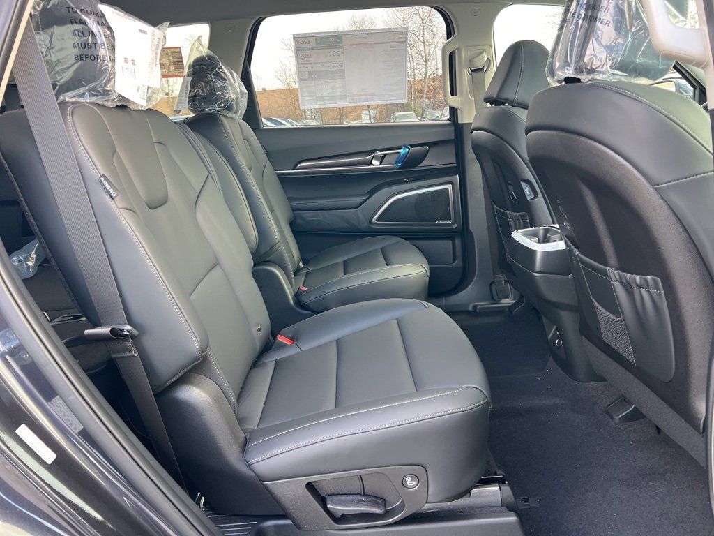 New 2025 Kia Telluride S image 15
