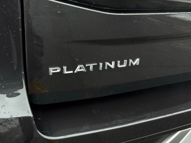 Used 2025 Ford Expedition Max Platinum image 8