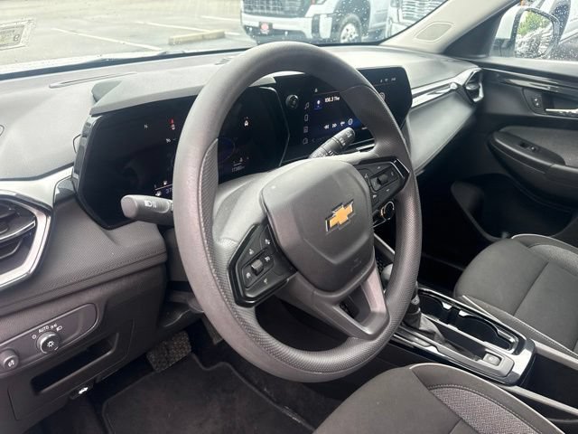 Used 2026 Chevrolet TrailBlazer LT AWD/4WD image 10