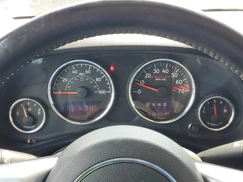 Used 2016 Jeep Wrangler Unlimited Rubicon AWD/4WD image 15