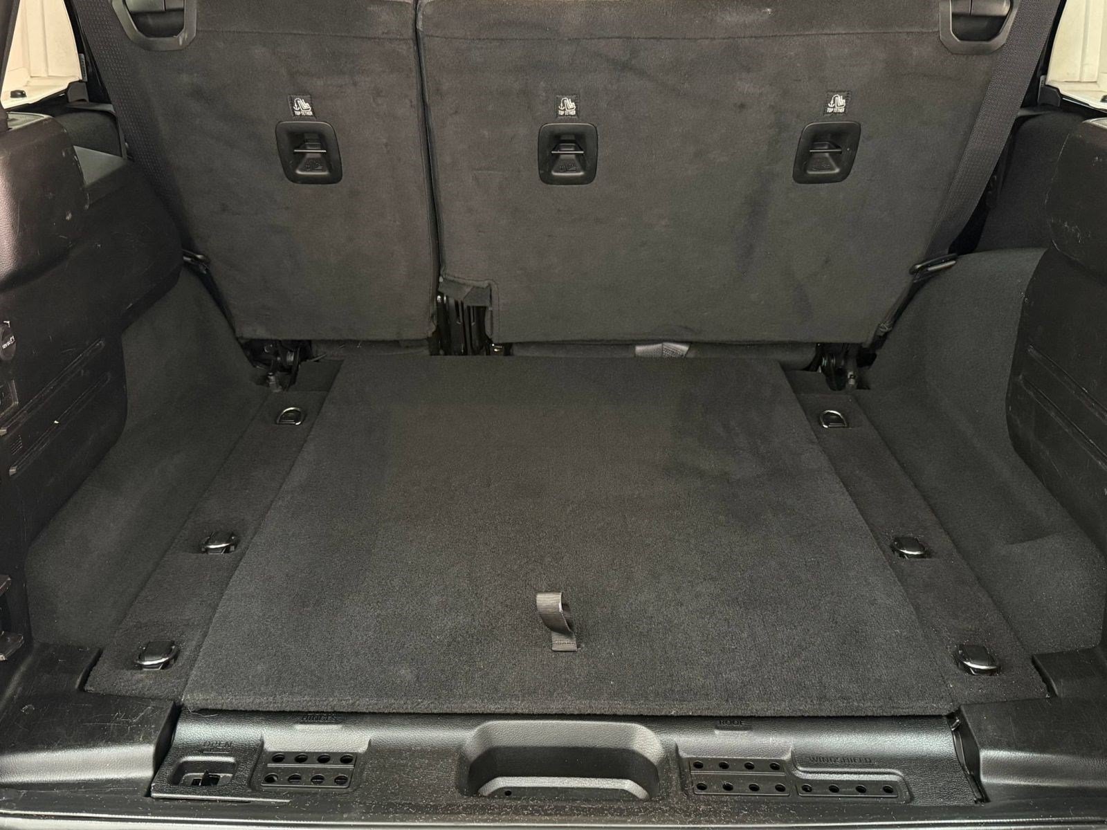 Used 2024 Jeep Wrangler Unlimited Sport AWD/4WD image 21