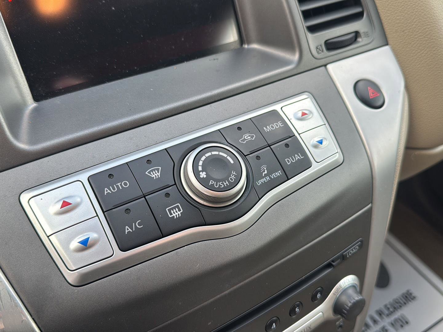 Used 2014 Nissan Murano S image 16