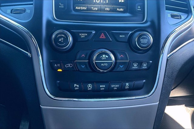 Used 2017 Jeep Grand Cherokee Limited AWD/4WD image 14