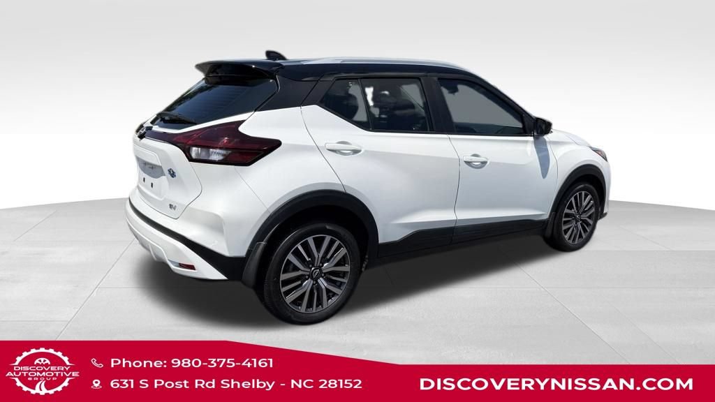 Certified 2024 Nissan Kicks SV FWD image 7