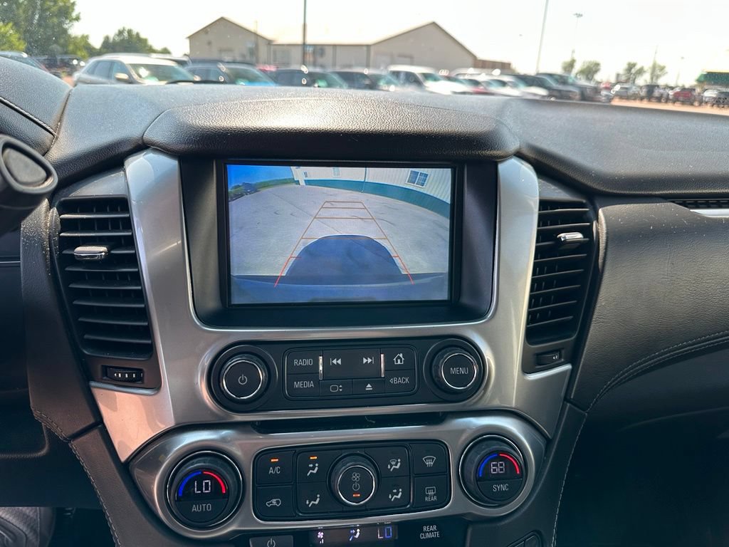 Used 2018 Chevrolet Suburban LT AWD/4WD image 18
