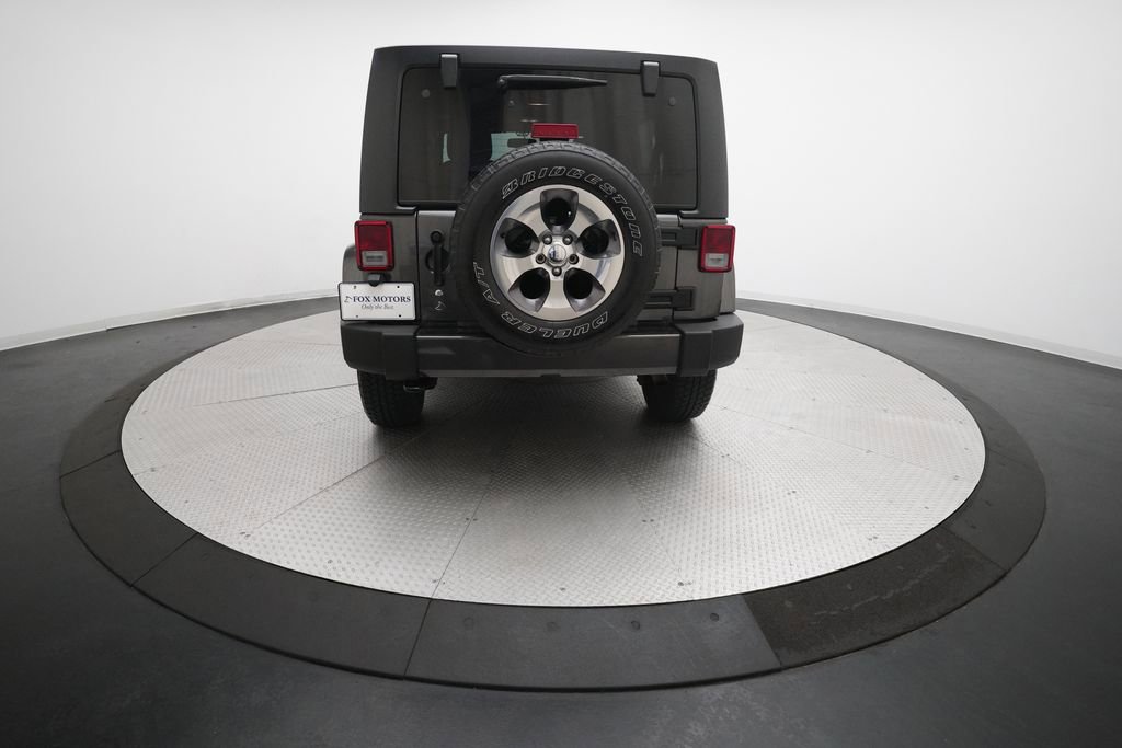 Used 2016 Jeep Wrangler Unlimited Sahara image 24