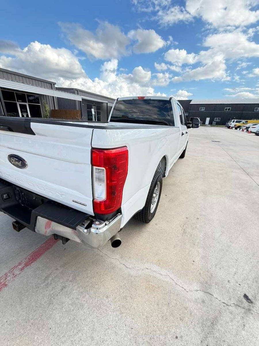 Used 2019 Ford F250 XL w/ Power Equipment Group image 22