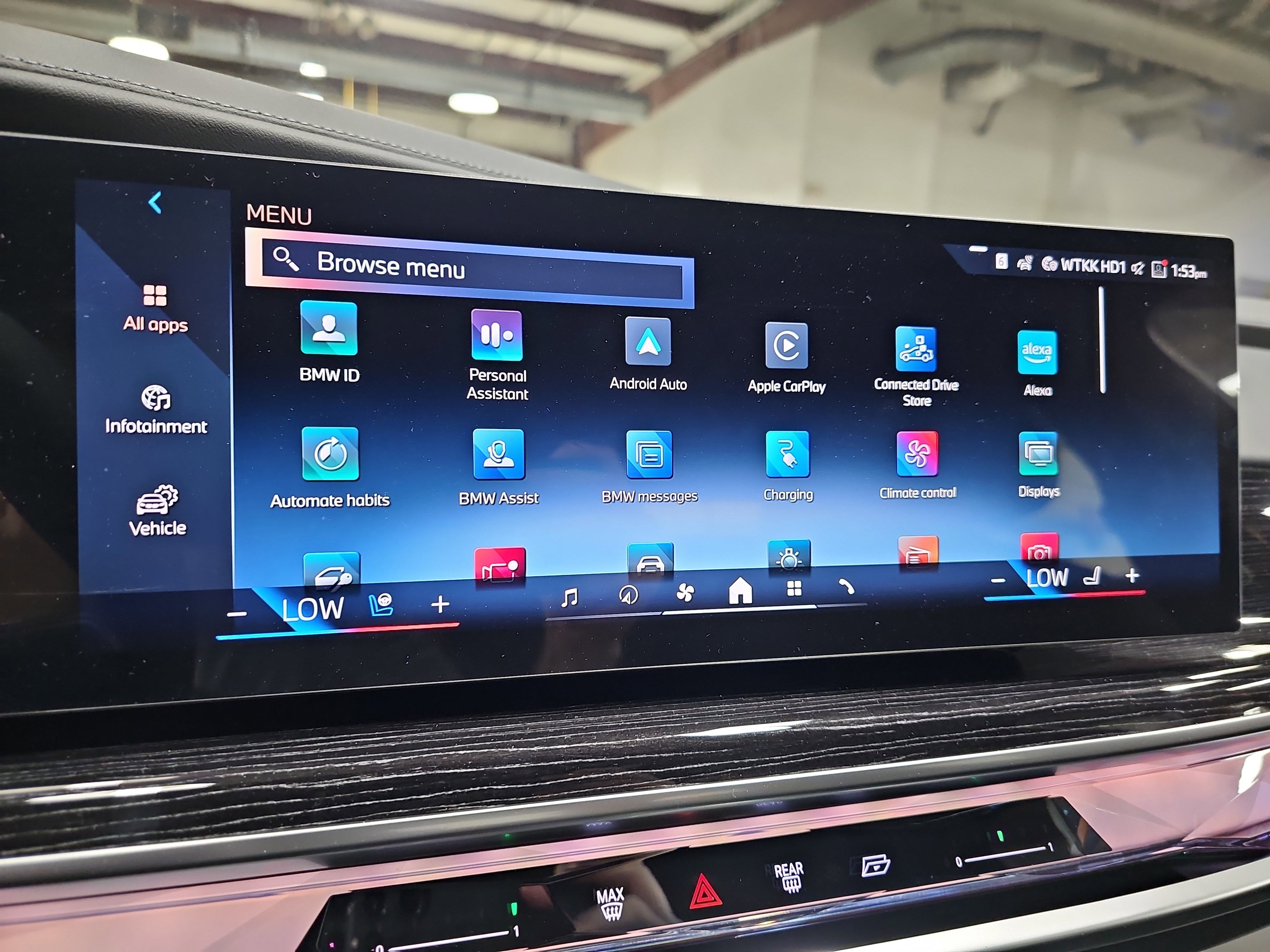 New 2026 BMW i7 eDrive50 w/ Executive Package image 23