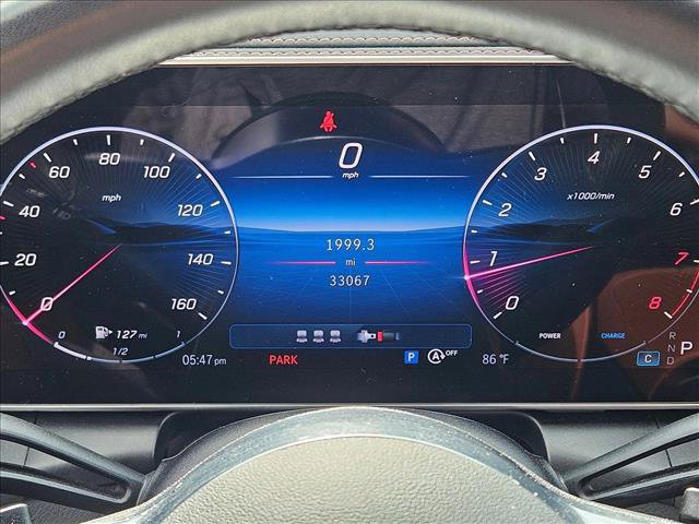 Used 2025 Mercedes-Benz GLC 300 image 8