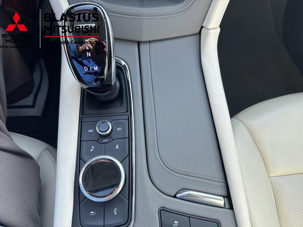 Used 2023 Cadillac XT5 Premium Luxury image 29