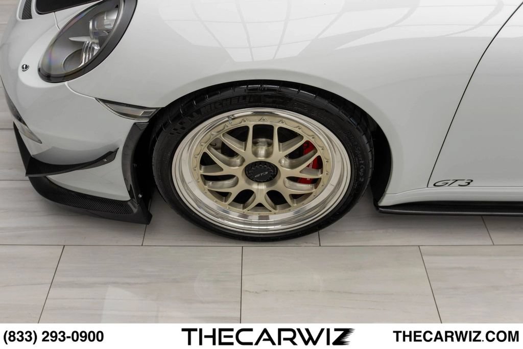 Used 2015 Porsche 911 GT3 RWD image 14