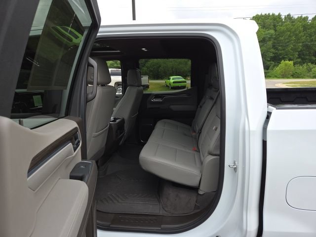 Used 2025 Chevrolet Silverado 1500 LT Trail Boss w/ Convenience Package II AWD/4WD image 26