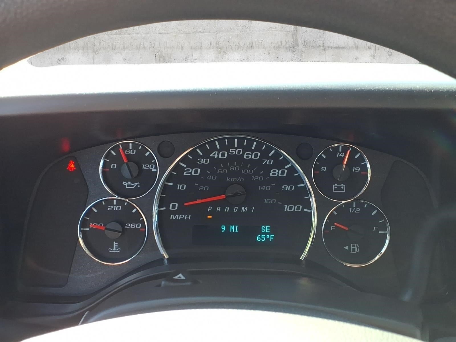 New 2026 Chevrolet Express 2500 w/ Communications Package RWD image 12