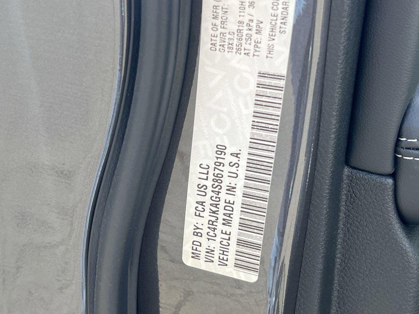 New 2025 Jeep Grand Cherokee L Laredo w/ Luxury Tech Group I image 20