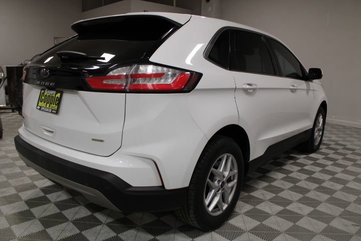 Used 2022 Ford Edge SEL image 10