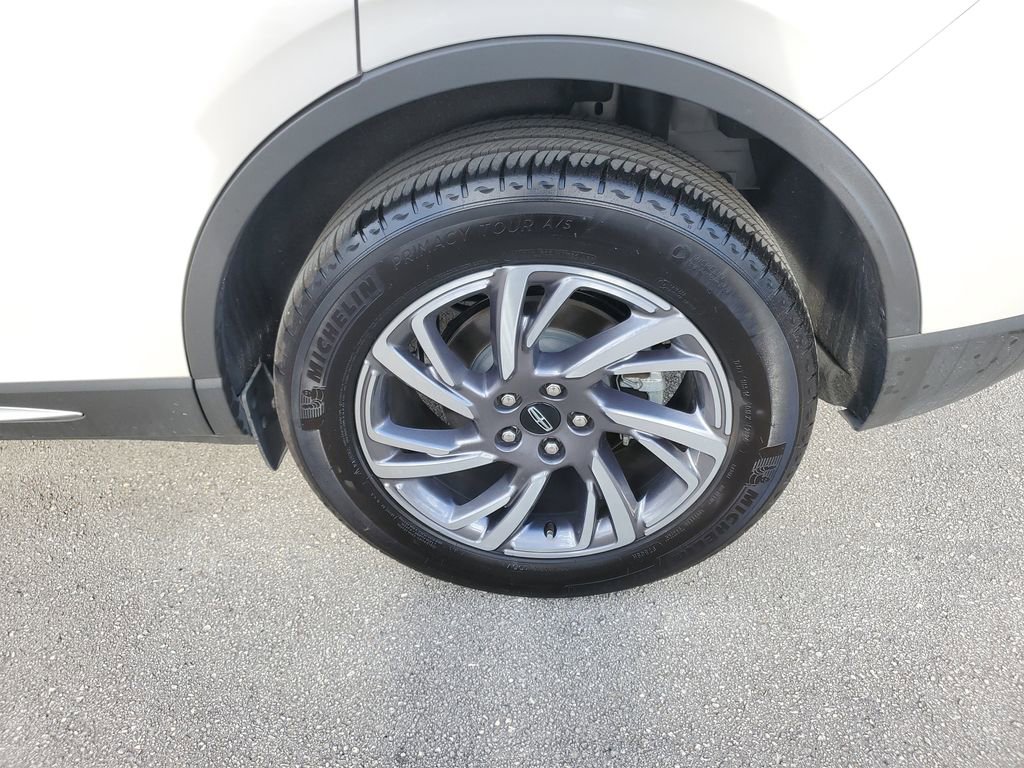 Used 2024 Lincoln Corsair FWD image 8
