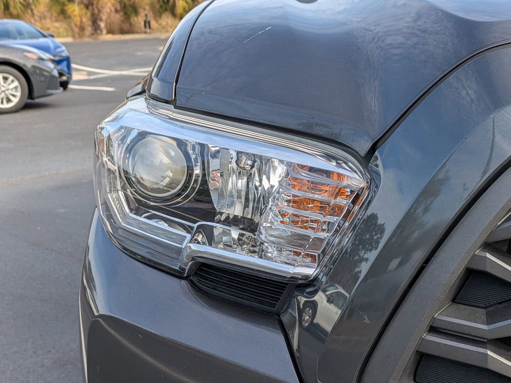 Used 2023 Toyota Tacoma TRD Sport image 10