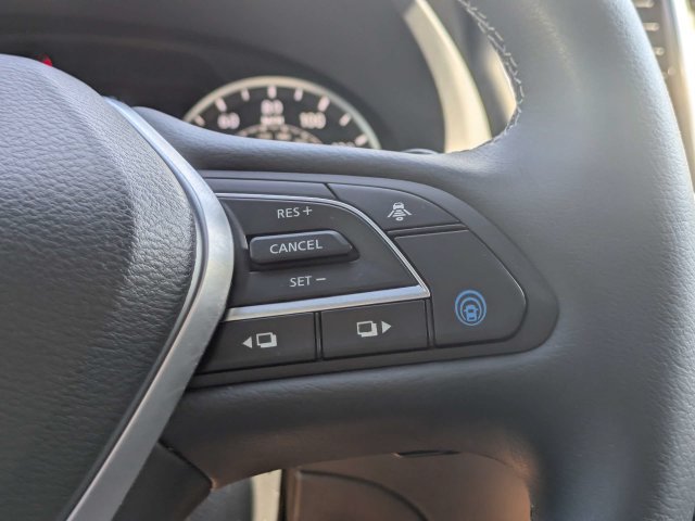 Used 2025 INFINITI QX55 Essential AWD/4WD image 28