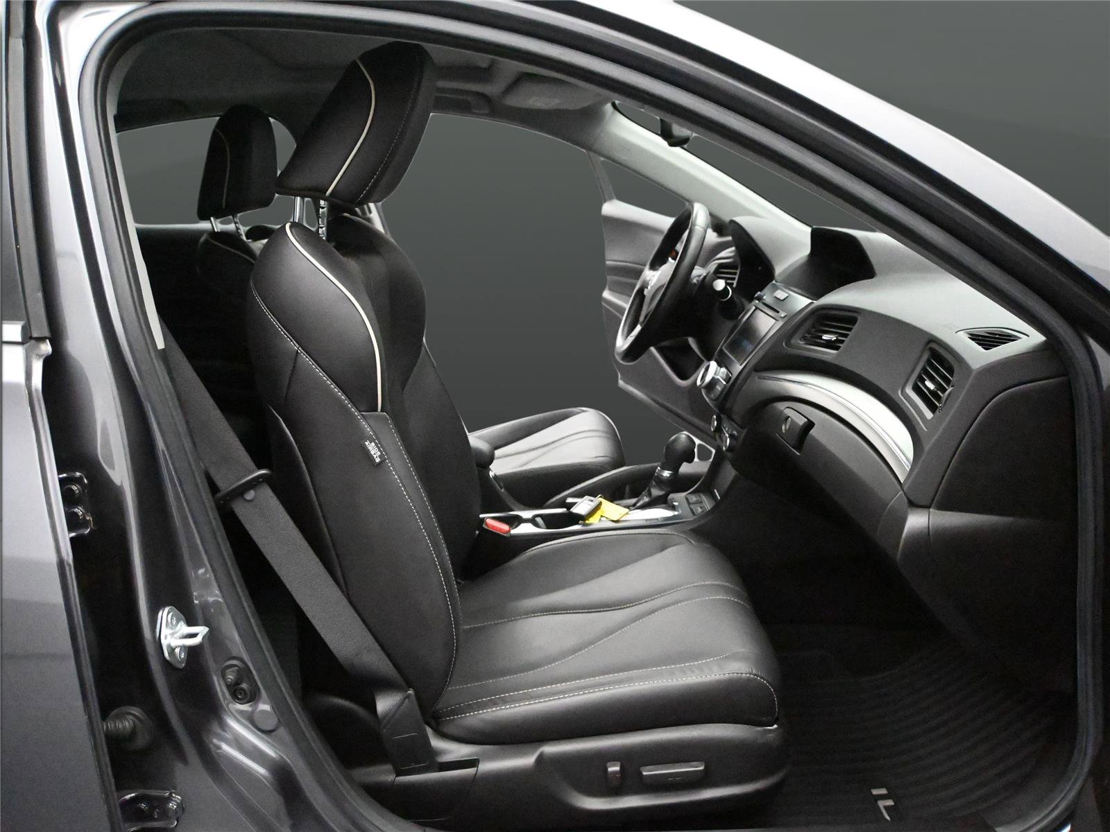 Certified 2021 Acura ILX w/ Premium Package image 18