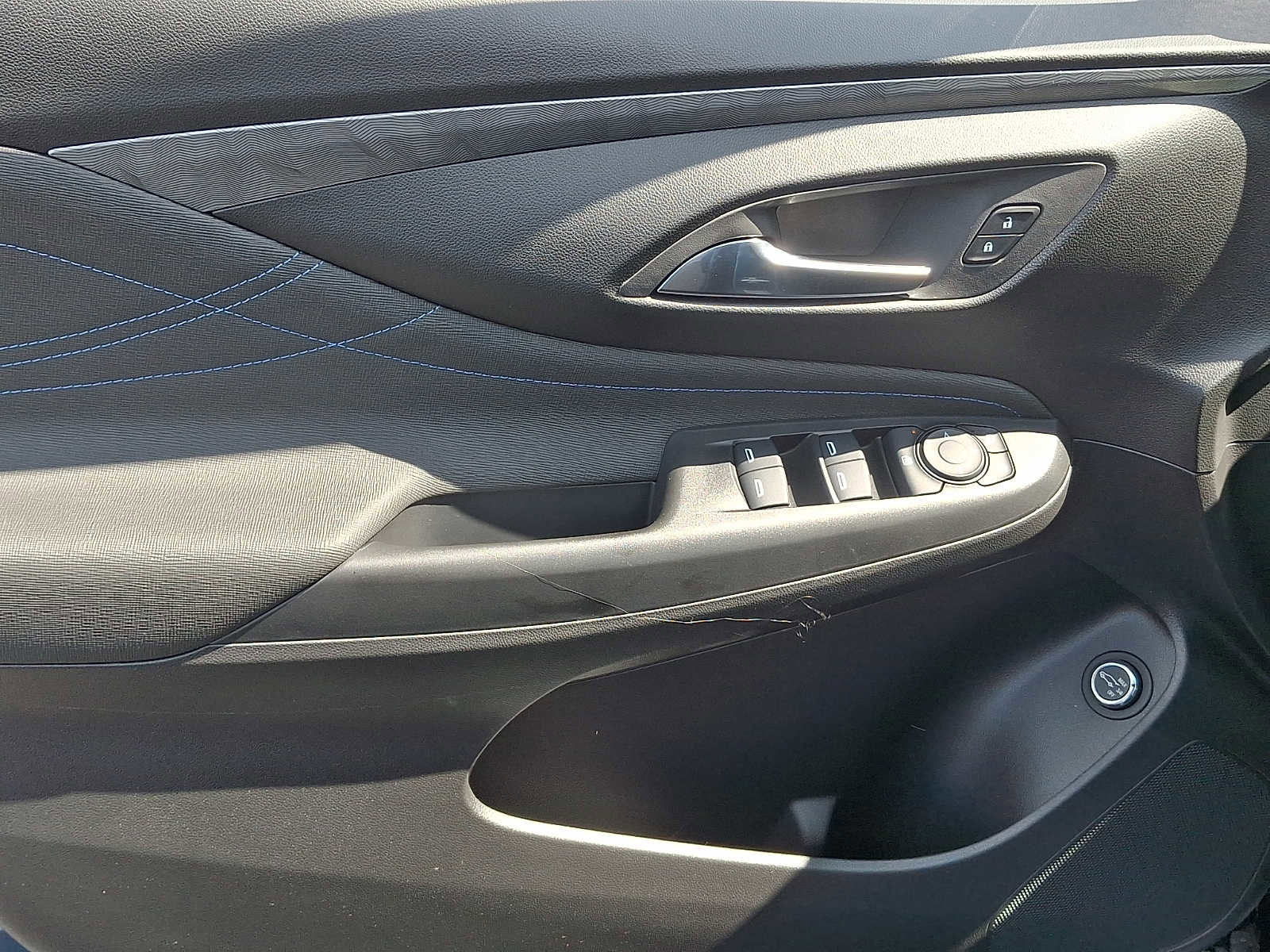 New 2026 Buick Envista Sport Touring w/ Convenience I Package FWD image 10